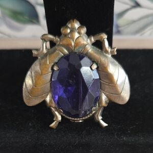 Vintage Bee Brooch with Purple Gemstone
